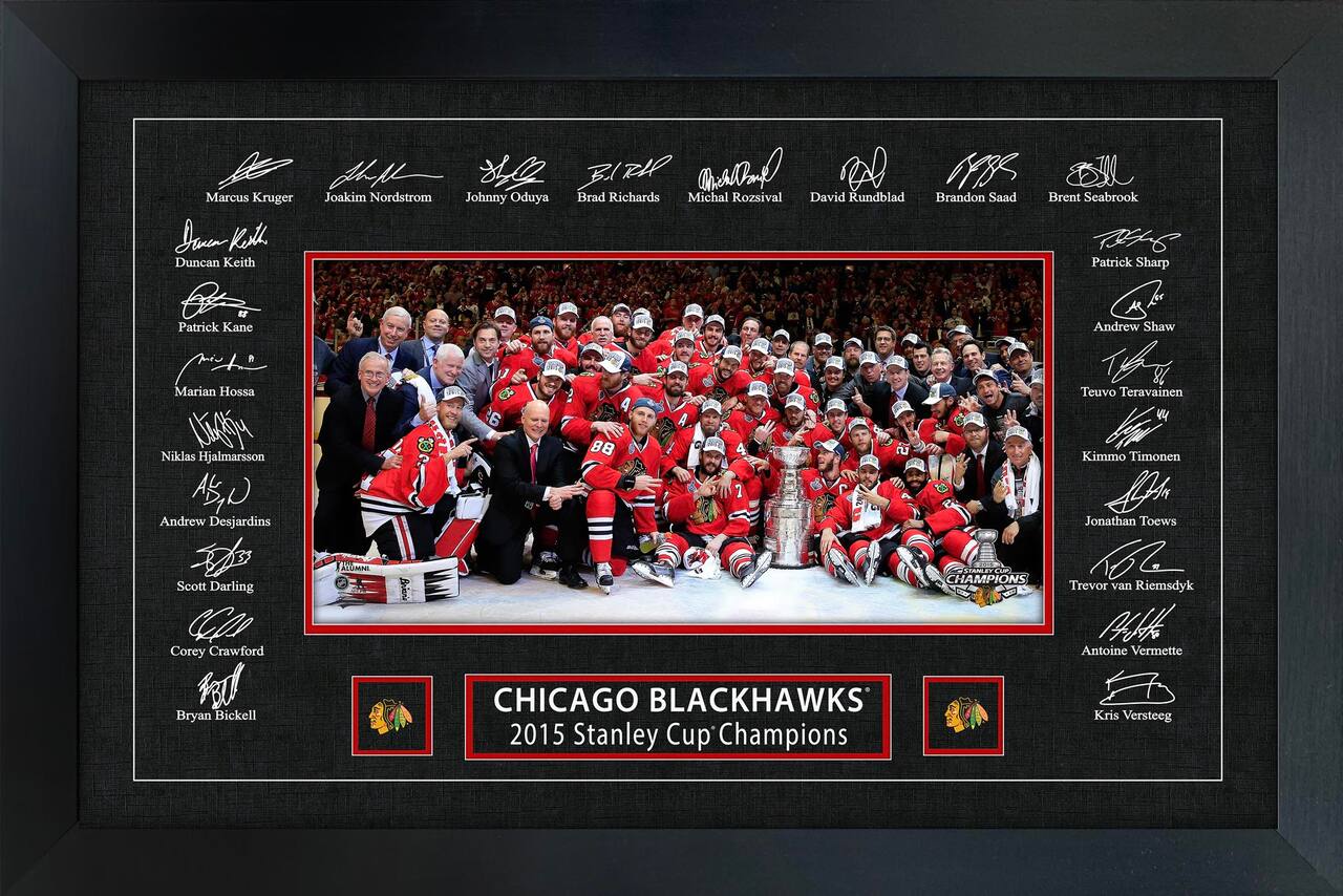 Chicago Blackhawks 2015 Stanley Cup Replica Signature Frame 35.5" x 23.5"